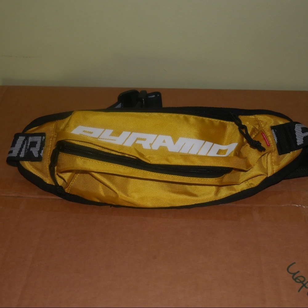 Pyramid bag